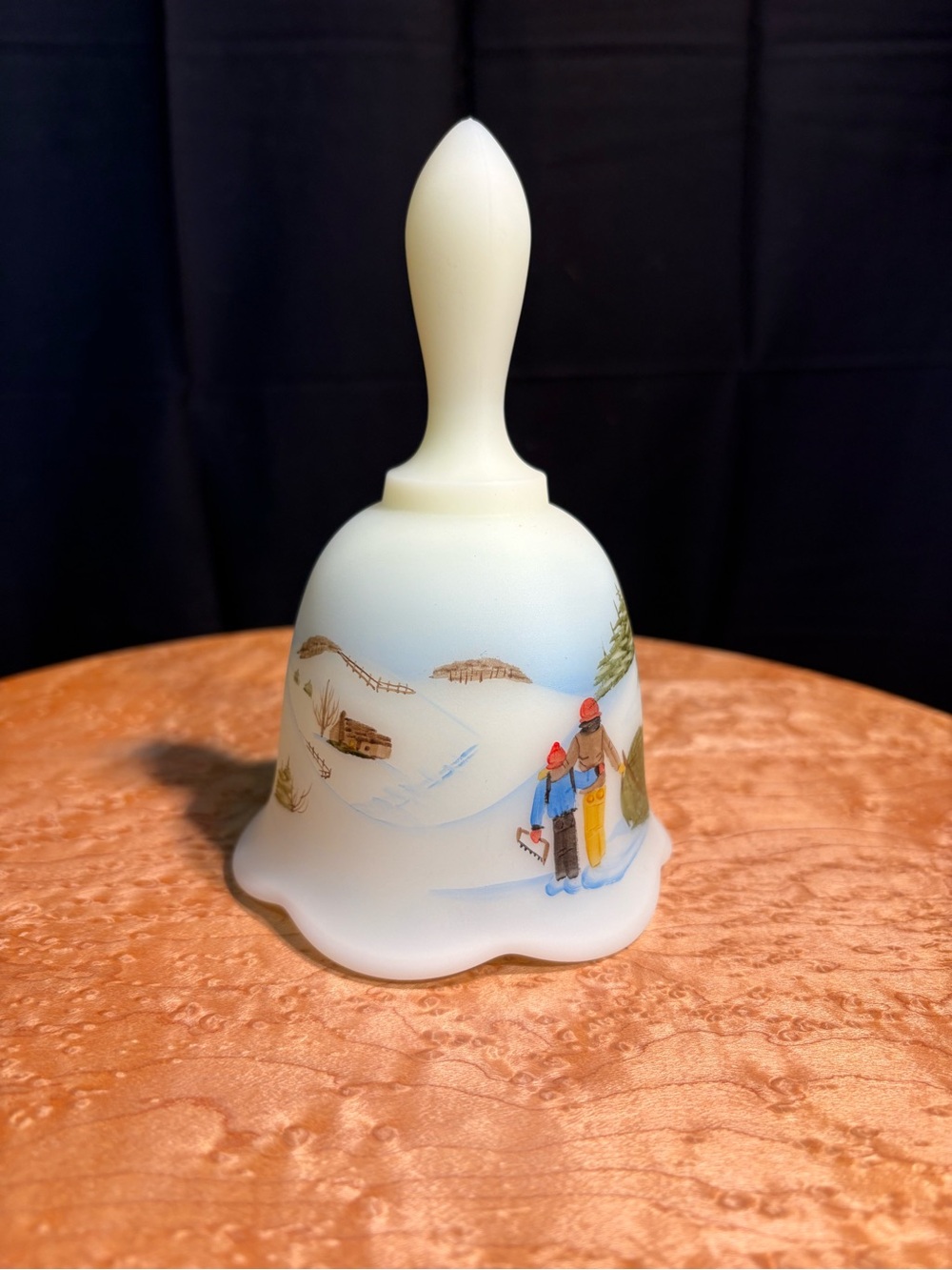VTG 1982 Fenton Uranium Custard Glass Christmas Bell SIGNED J. Brown GLOWS!